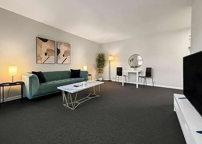 Апартаменты Cozy 1br Near Dining & Shops - Kimball C2 Чикаго