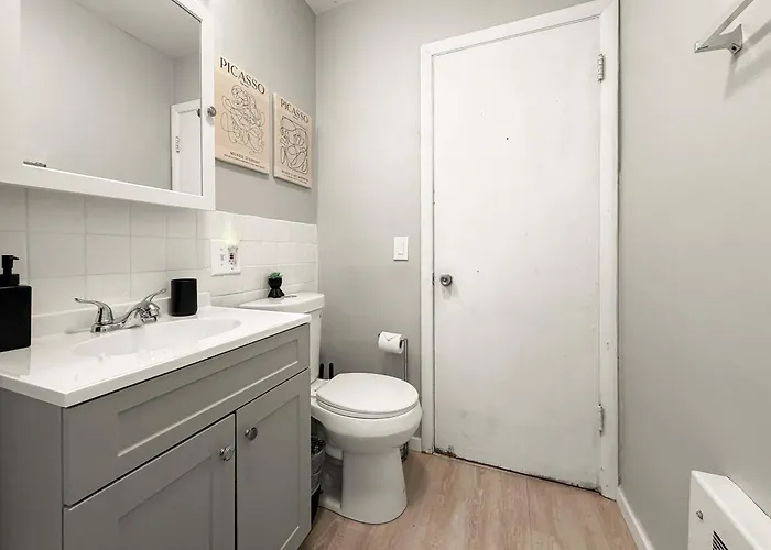 Cozy 1br Near Dining & Shops - Kimball C2